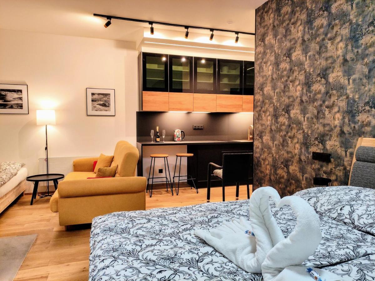 Grand Spa Harrachov - Wellness Luxusni Apartman S Velkou Virivkou, Saunou, Kuchyni A Venkovnim Posezenim V Centru Harrachova Kültér fotó